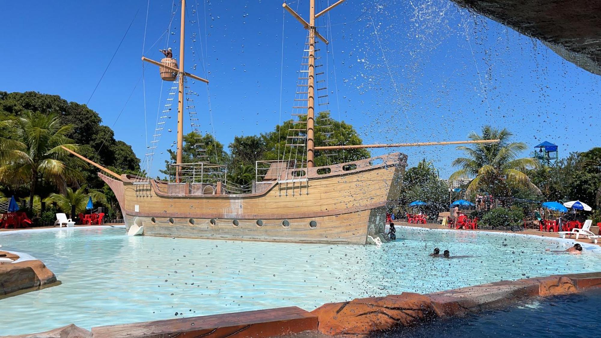 Spazzio Diroma Com Acesso Ao Acqua Park, Splash E Slide Caldas Novas Eksteriør bilde